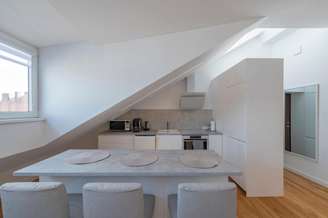 קובנה White 1 Bd Old Town Apartment By Hostlovers מראה חיצוני תמונה