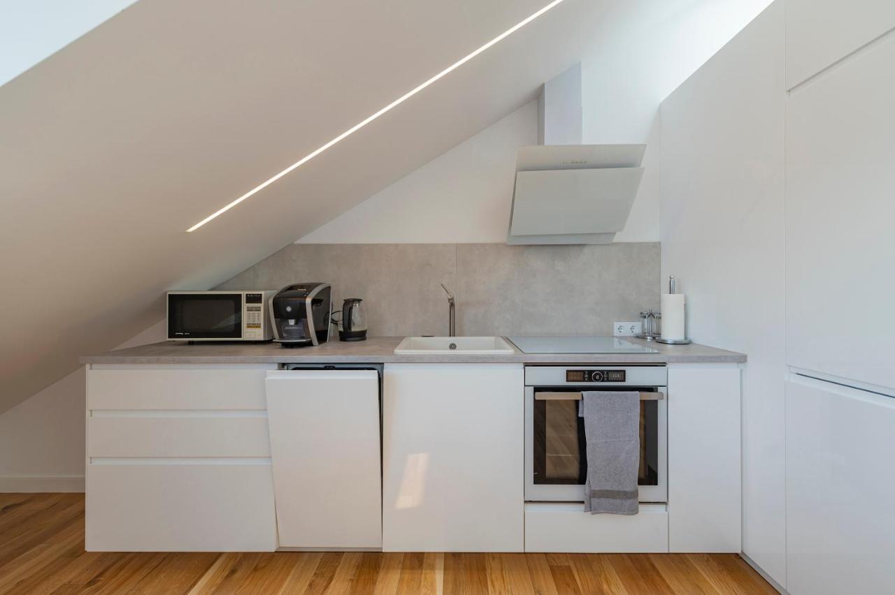 קובנה White 1 Bd Old Town Apartment By Hostlovers מראה חיצוני תמונה
